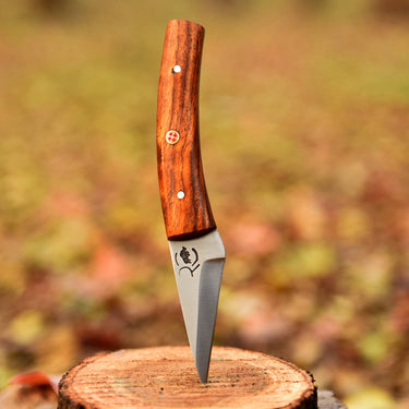 Hunting knife