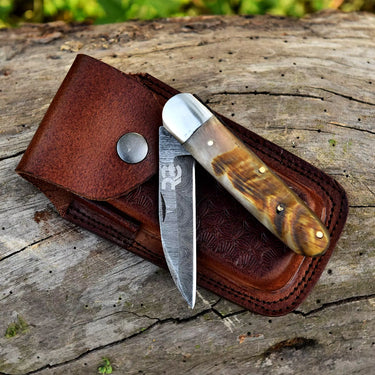 Pocket Knife With Ram Horn Handle