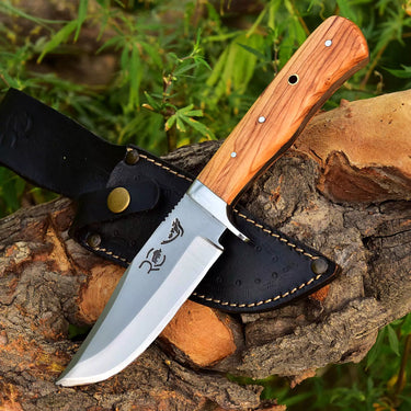 'Lucus' Stainless Skinning/Camping Knife OLIVEWOOD